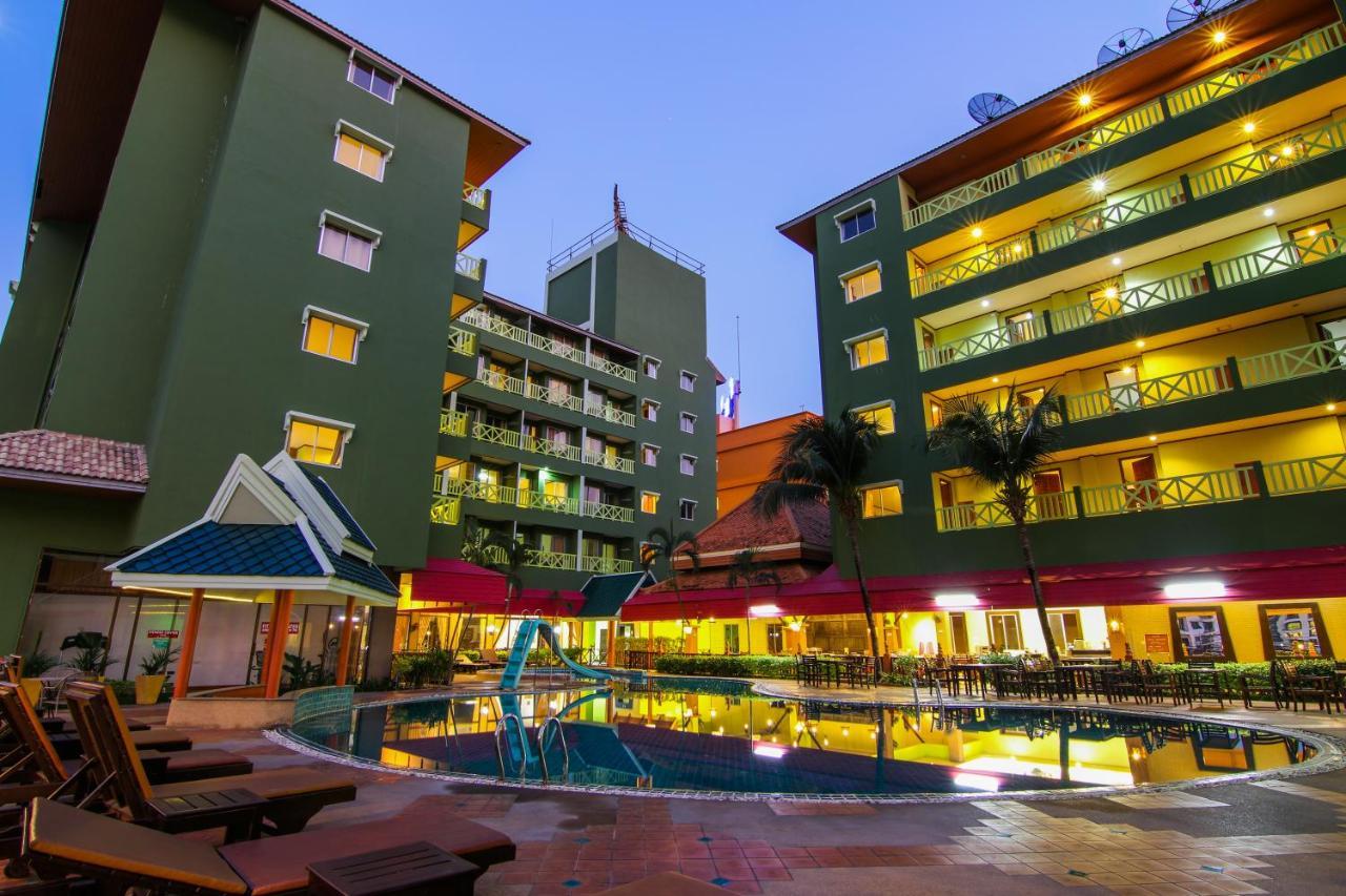 Phuphaya Resort Паттая Екстер'єр фото